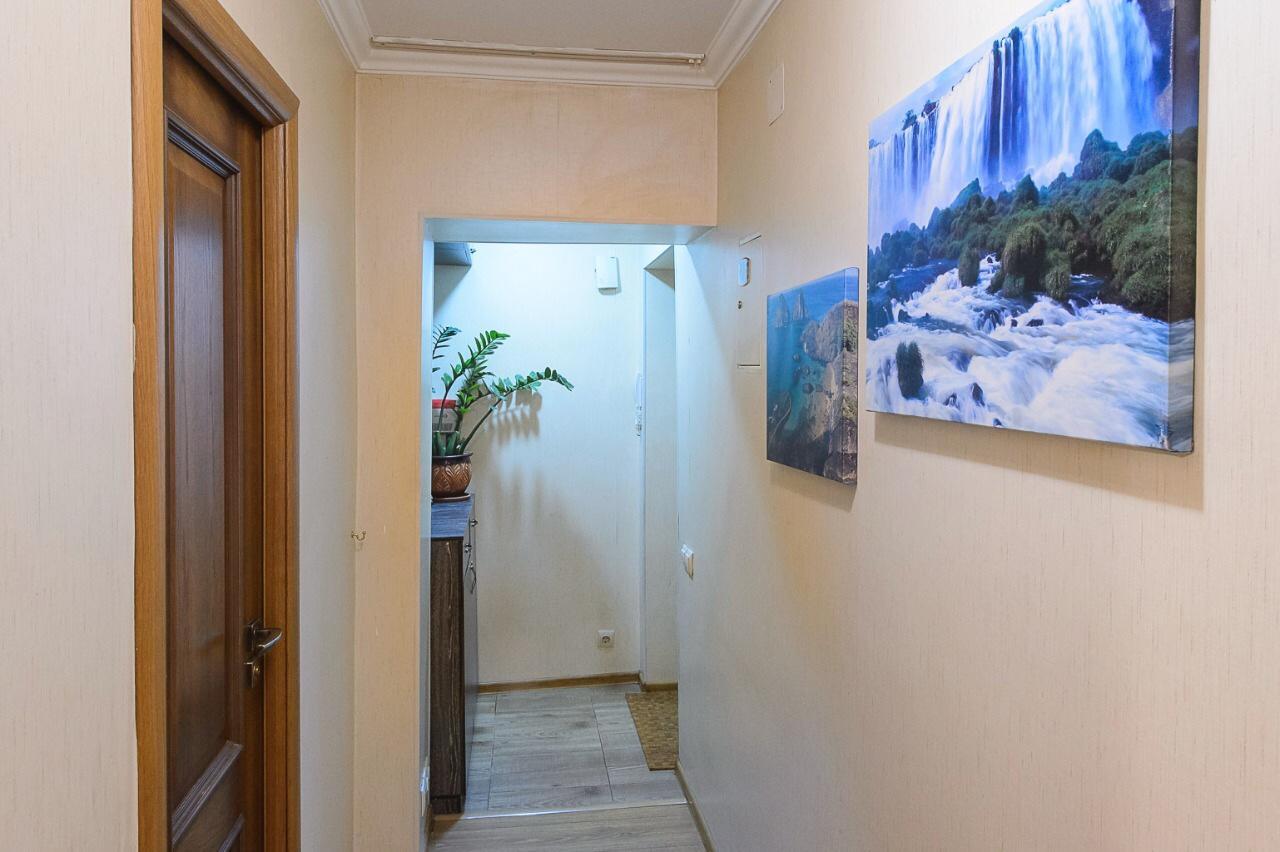 Золотой Квадрат Шевченко 75 Apartman Almati Kültér fotó